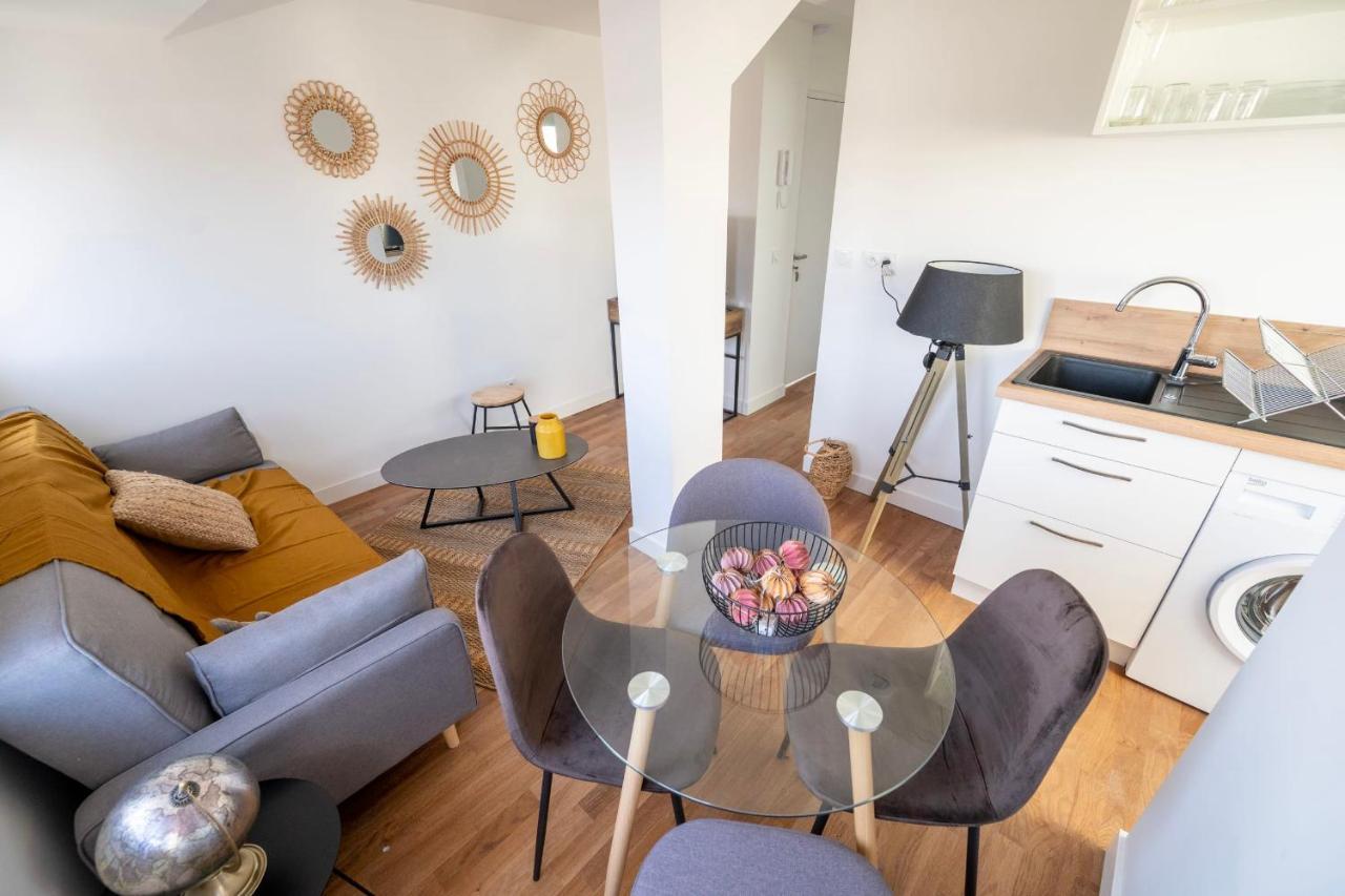 Le Poulorio 12 - T2 - Proche Gare - Dernier Etage By Locly Appartement Lorient Buitenkant foto